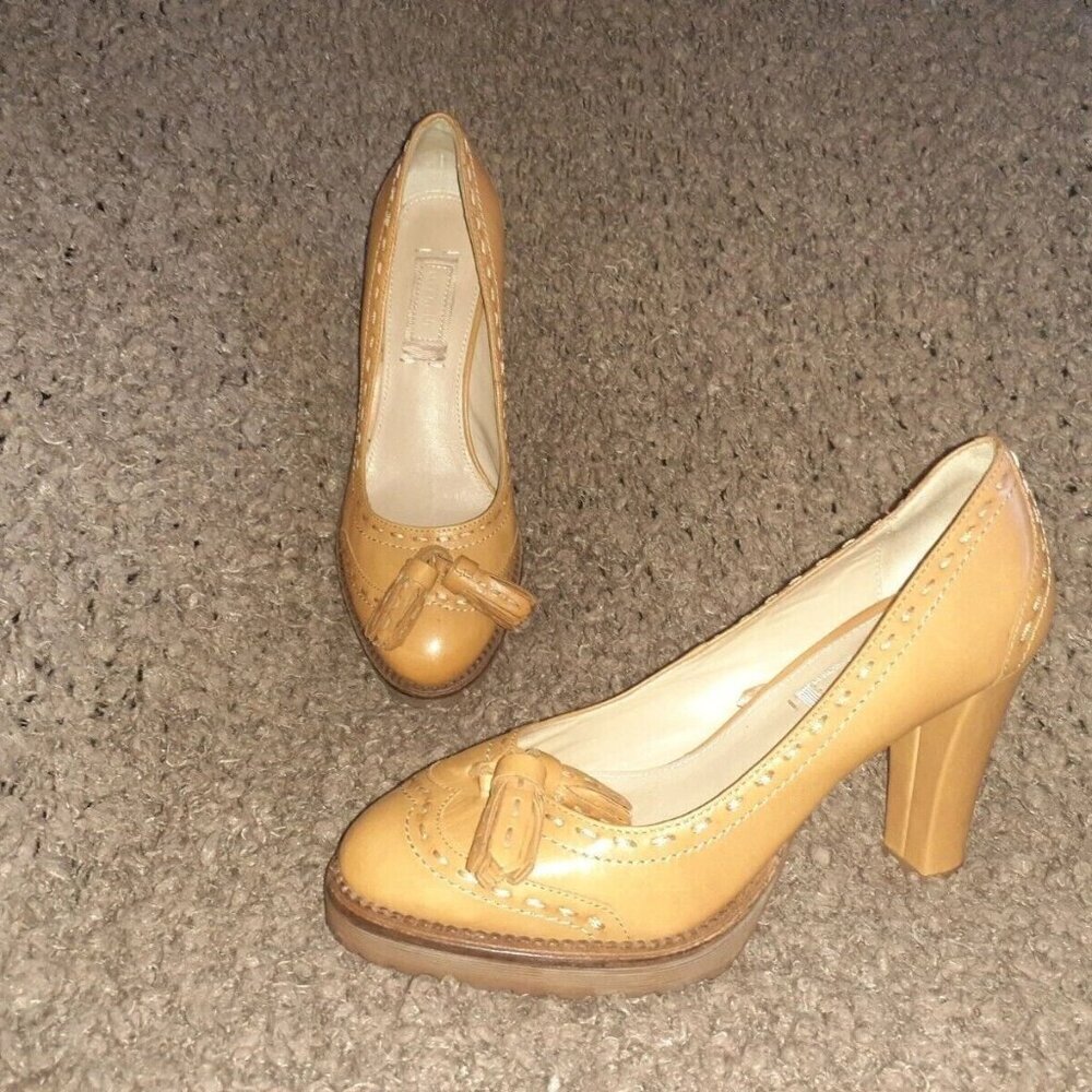 UTERQUE-Tan Leather Wingtip Pumps-Platform-Stitching-Tassels-Sz 36-Near Mint